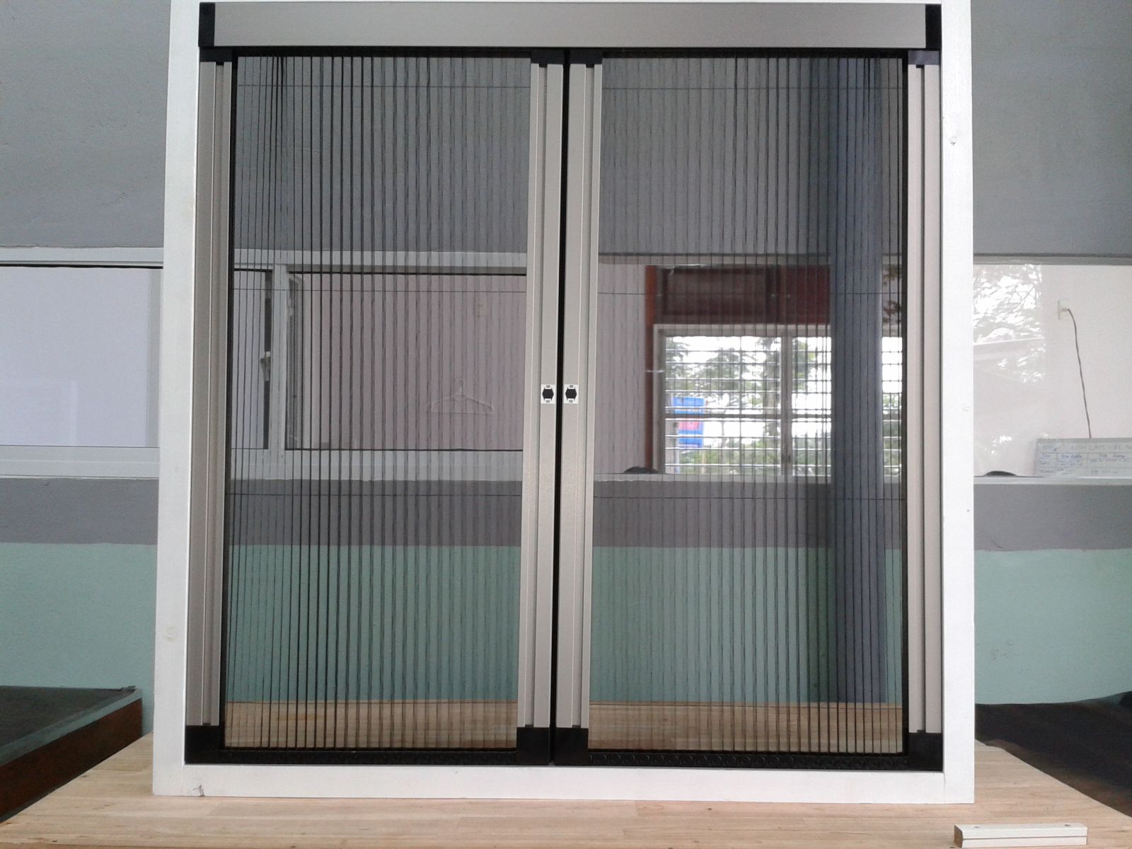 Cửa lưới chống muỗi, cửa chống côn trùng tại Huế - Giá tốt