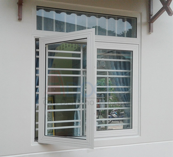 Cửa sổ nhôm xingfa 2 cánh mở quay
